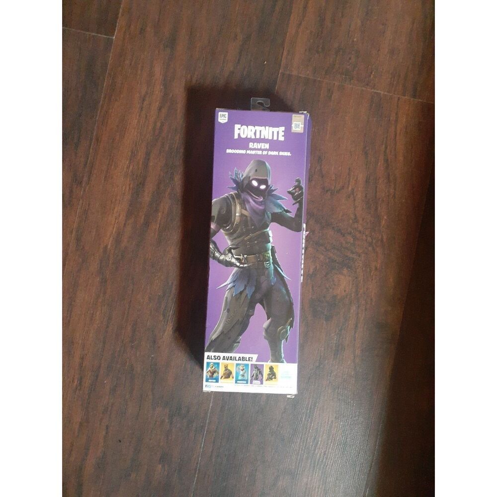 Fortnight posable Raven